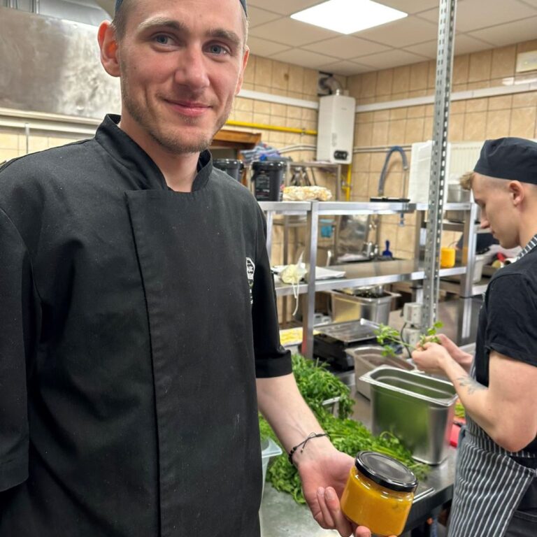 343574160_268175165571246_5755689166279012837_n